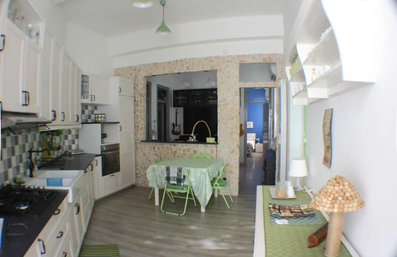 아파트 Filiciuzza Home 팔레르모